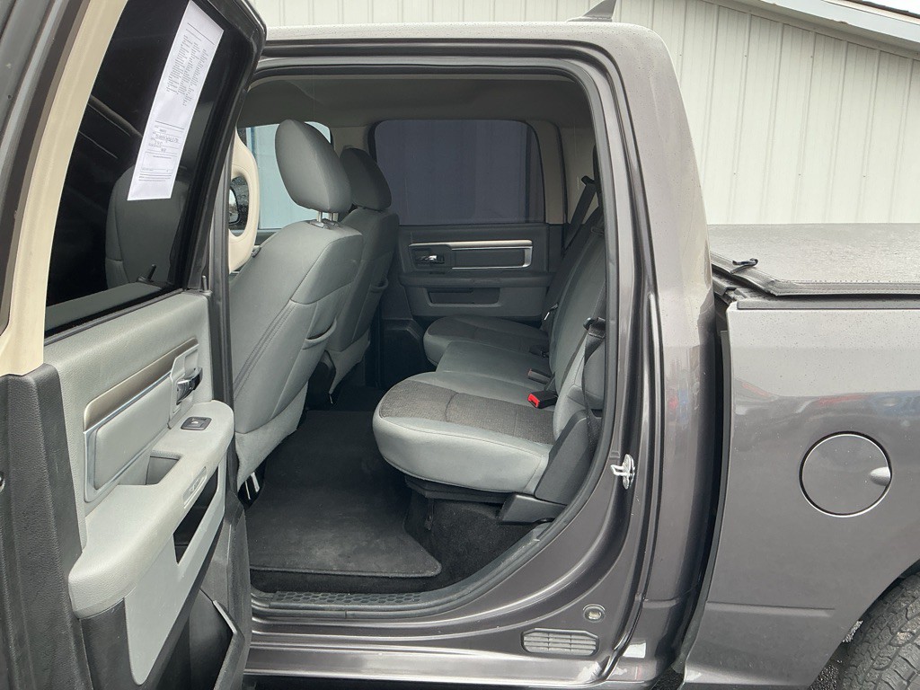 2014 RAM 1500 Image 10