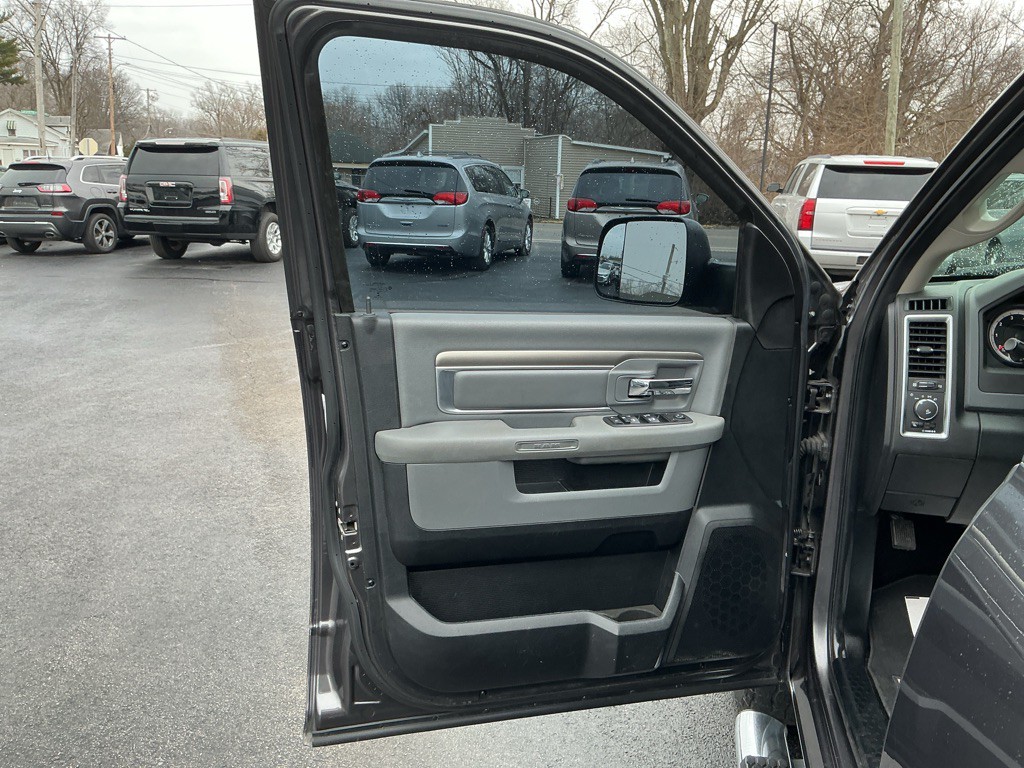 2014 RAM 1500 Image 13