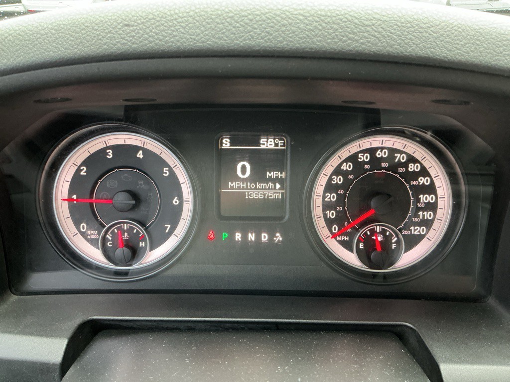 2014 RAM 1500 Image 17