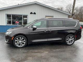 Image for 2017 Chrysler Pacifica Limited ID: 7134042