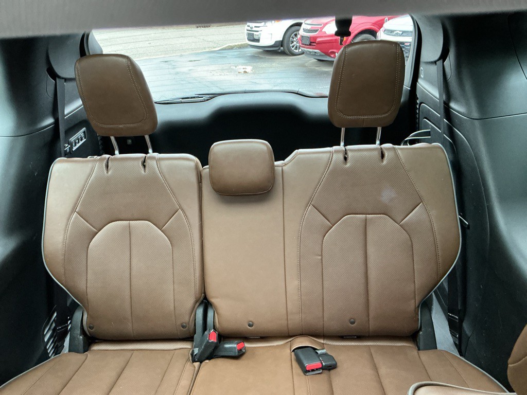 2017 Chrysler Pacifica Image 13