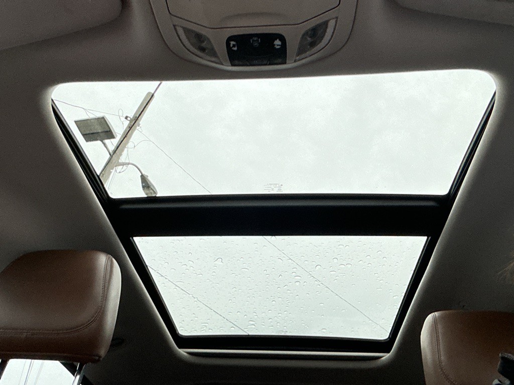 2017 Chrysler Pacifica Image 35