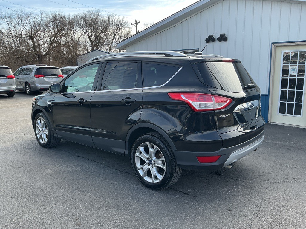 2016 Ford Escape Image 2