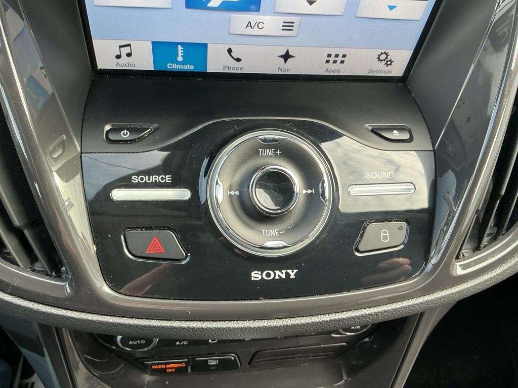 2016 Ford Escape Image 25
