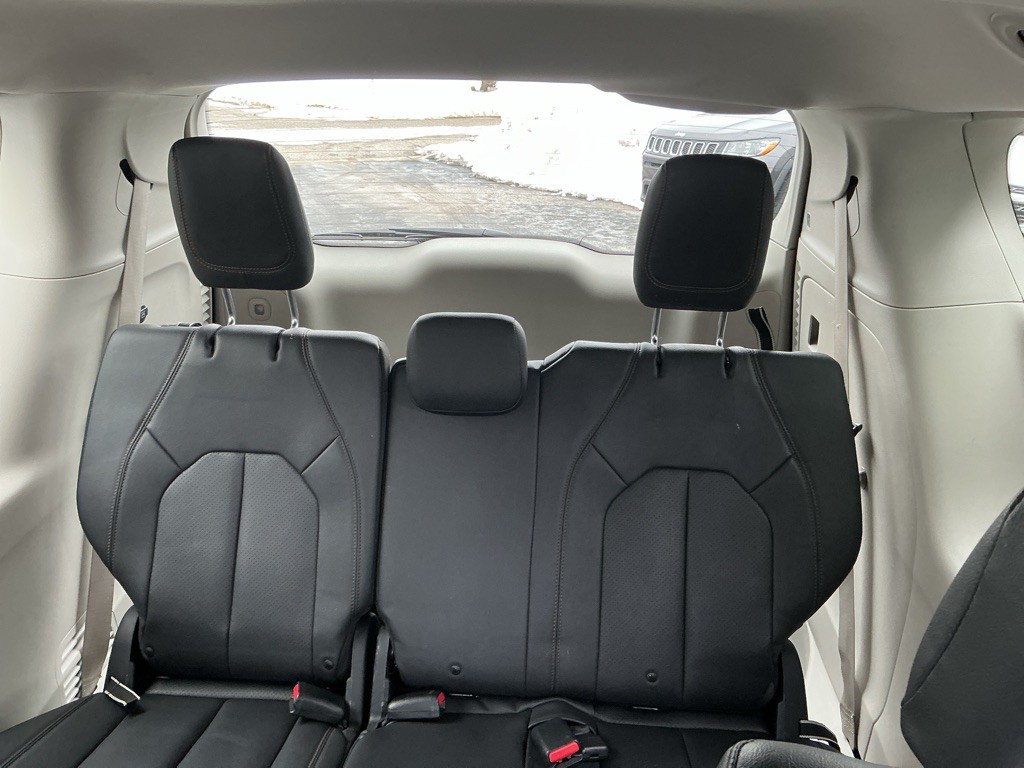 2020 Chrysler Pacifica Image 13