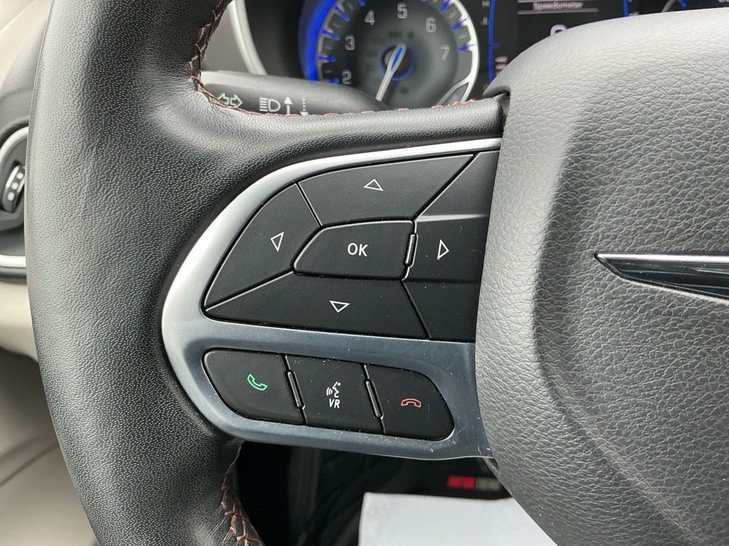 2020 Chrysler Pacifica Image 20