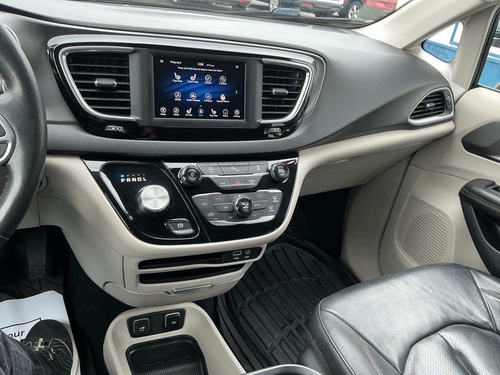 2020 Chrysler Pacifica Image 22