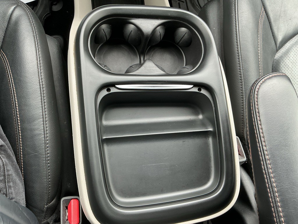 2020 Chrysler Pacifica Image 30