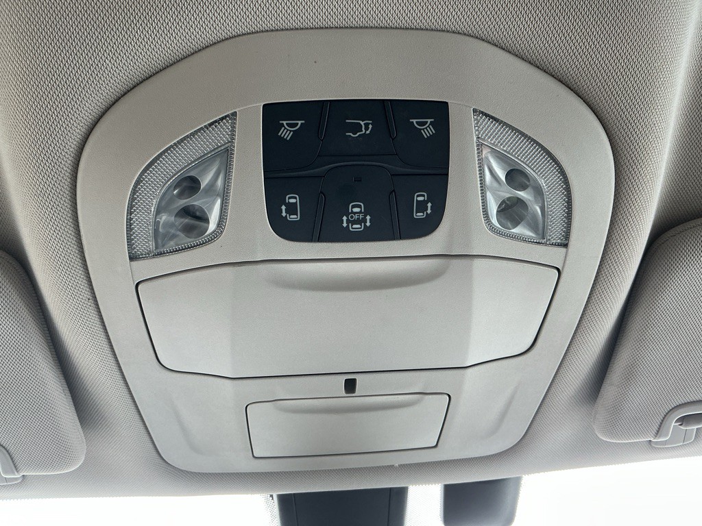 2020 Chrysler Pacifica Image 31