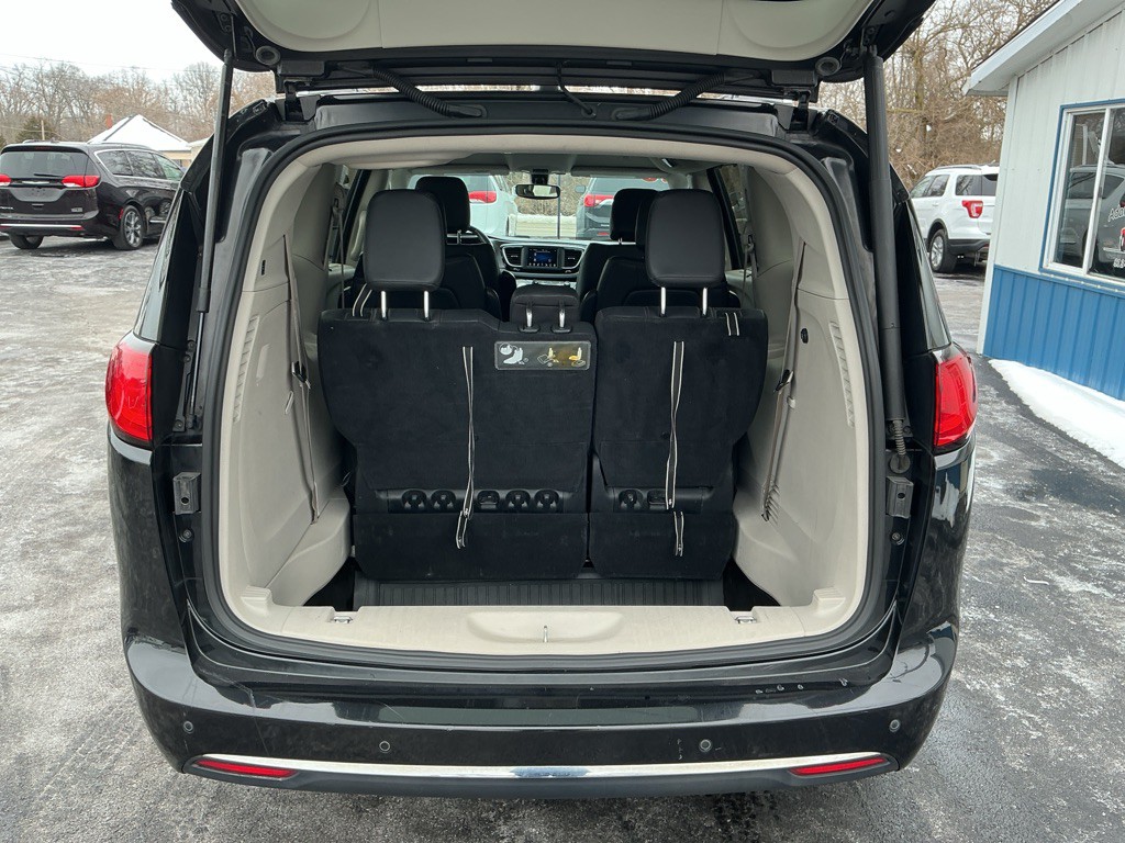 2020 Chrysler Pacifica Image 33
