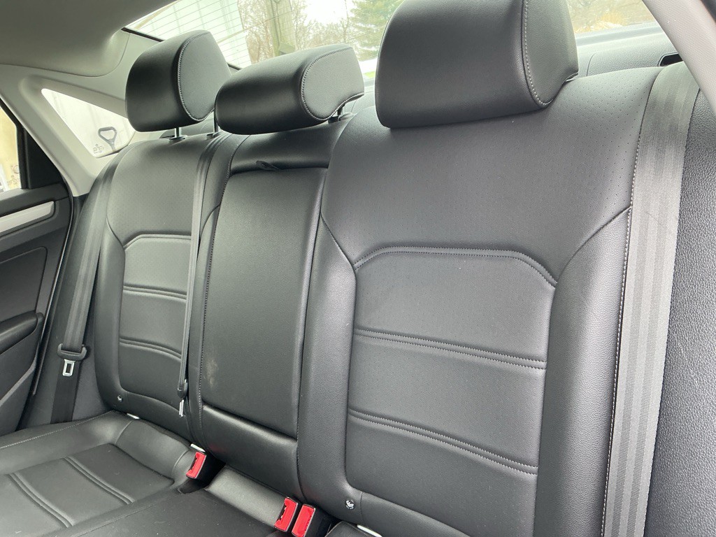 2020 Volkswagen Passat Image 12