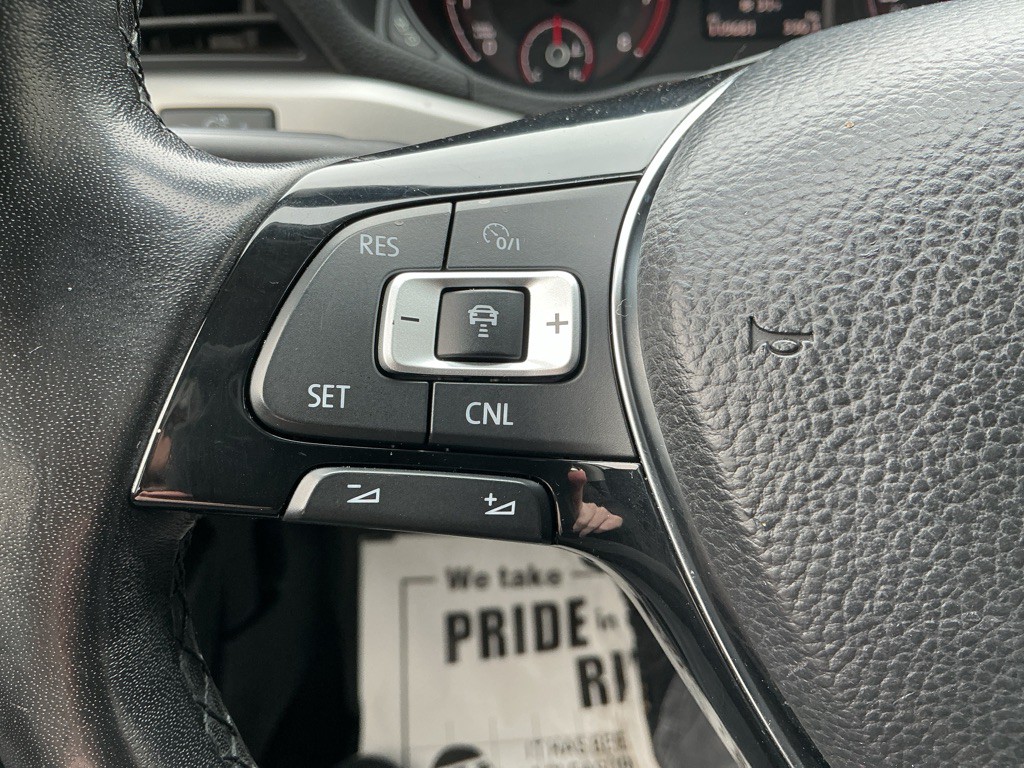 2020 Volkswagen Passat Image 20