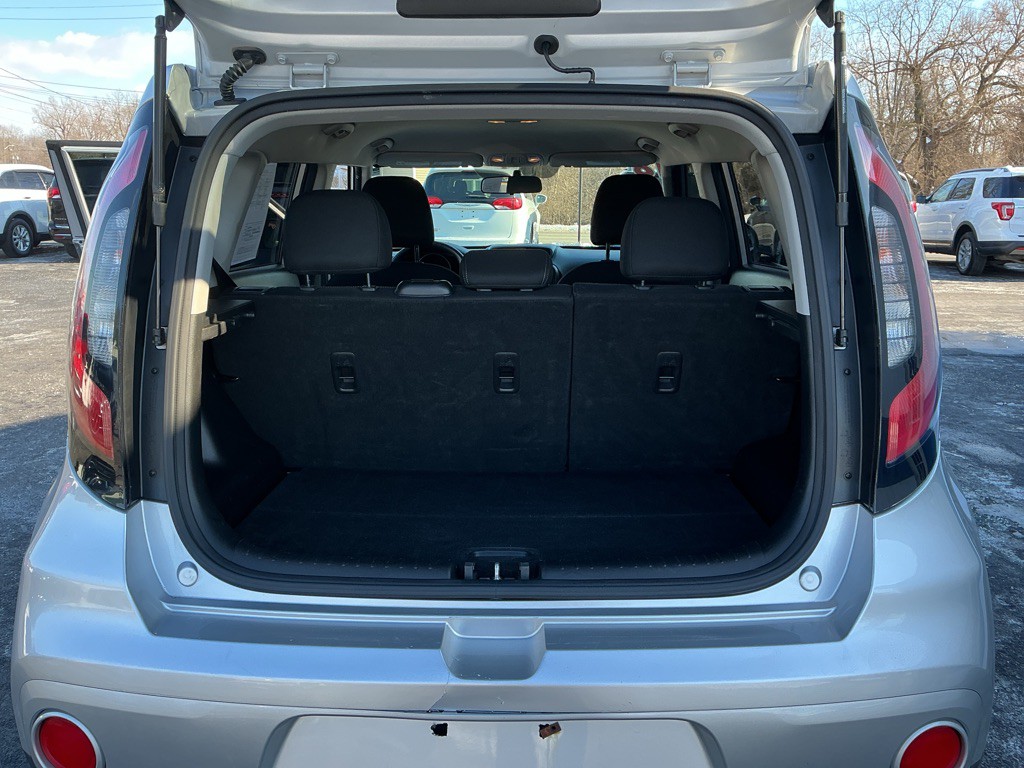 2018 Kia Soul Image 32