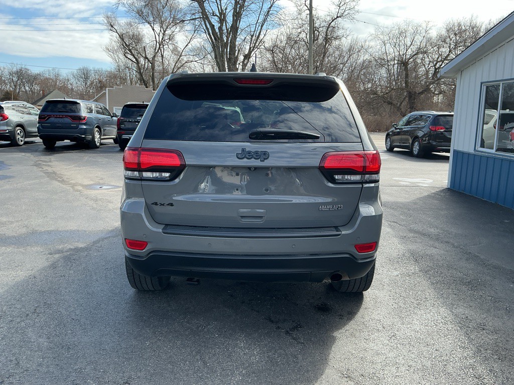 2019 Jeep Grand Cherokee Image 3