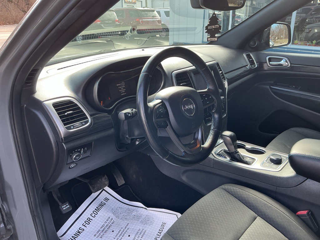 2019 Jeep Grand Cherokee Image 8