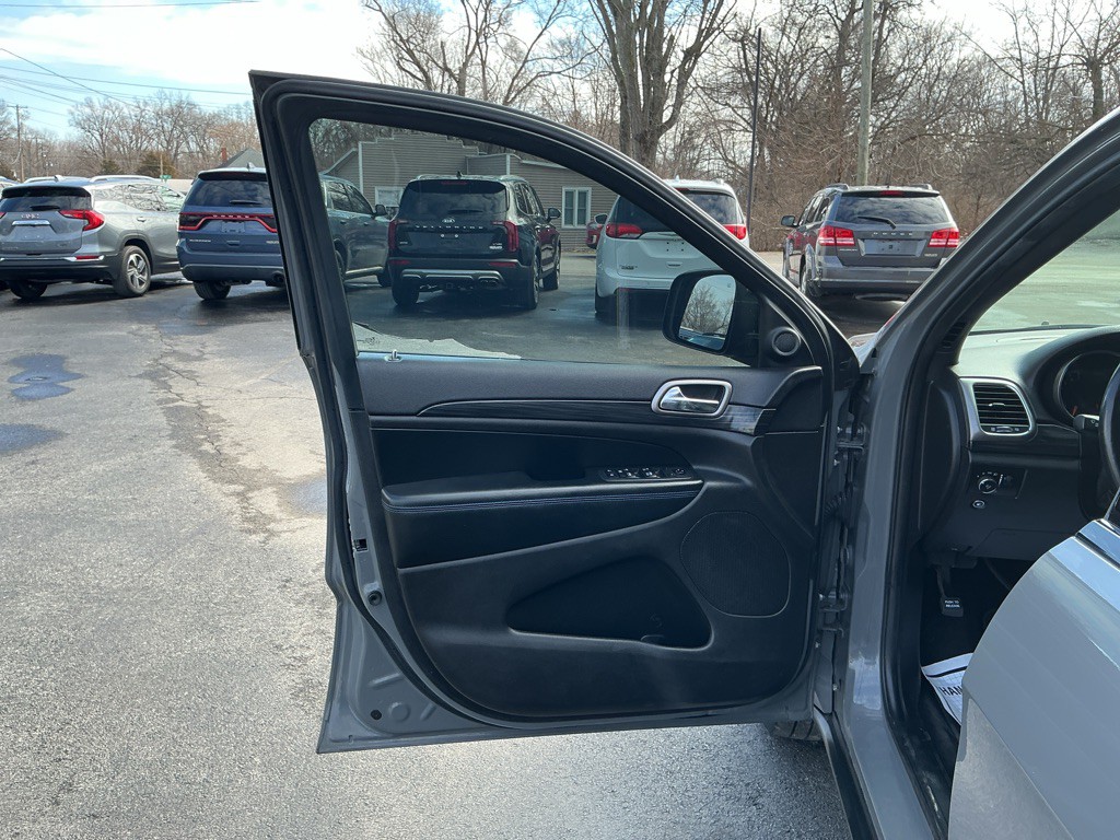 2019 Jeep Grand Cherokee Image 13