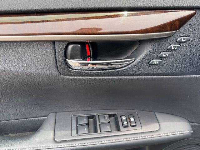 2014 Lexus ES 350 Image 13