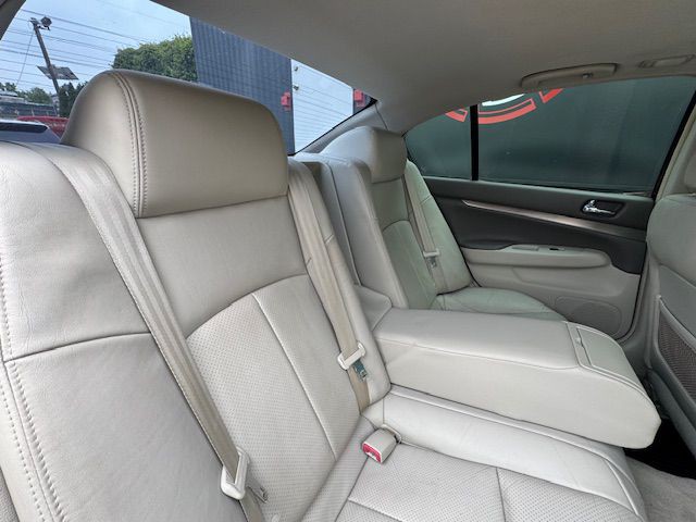 2012 INFINITI G37 Image 22
