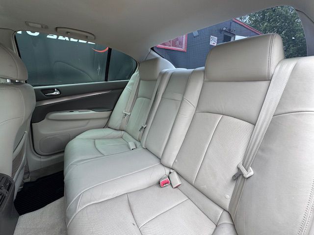 2012 INFINITI G37 Image 14