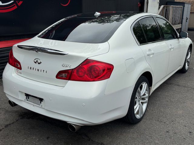 2012 INFINITI G37 Image 7