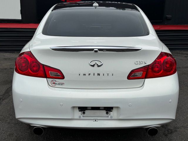 2012 INFINITI G37 Image 9