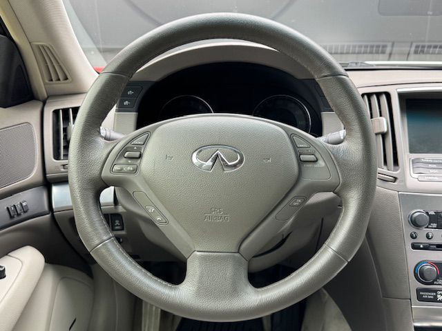 2012 INFINITI G37 Image 26