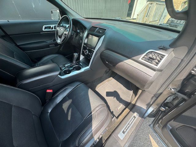 2015 Ford Explorer Image 20