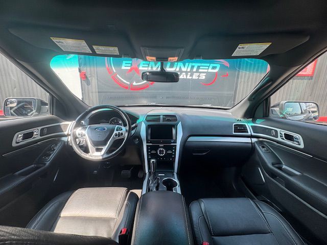 2015 Ford Explorer Image 29