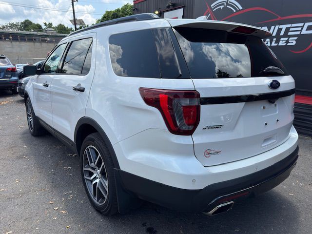 2017 Ford Explorer Image 4