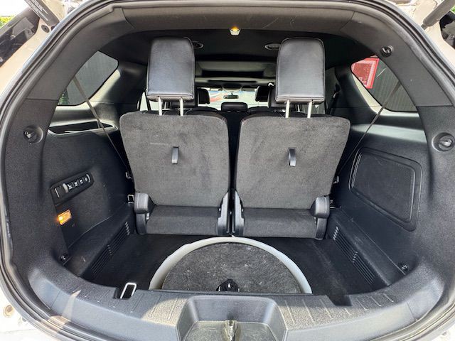 2017 Ford Explorer Image 10