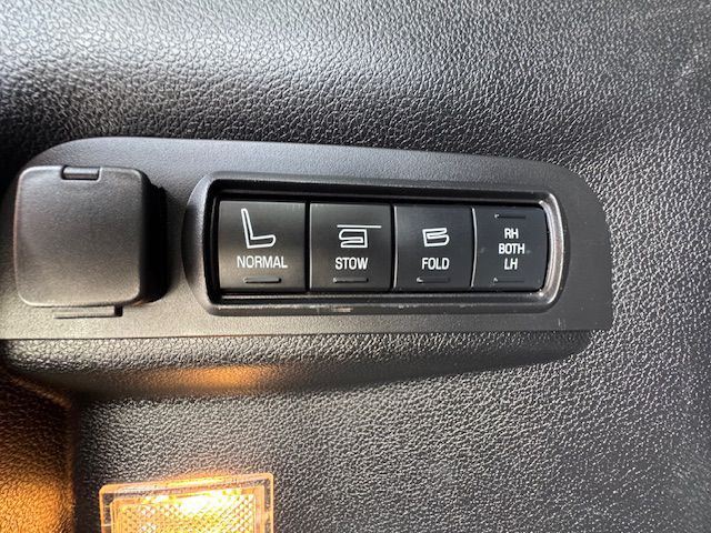 2017 Ford Explorer Image 26