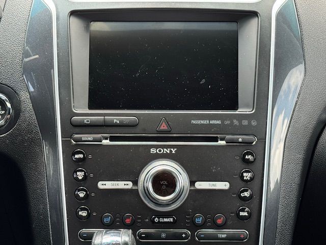 2017 Ford Explorer Image 30