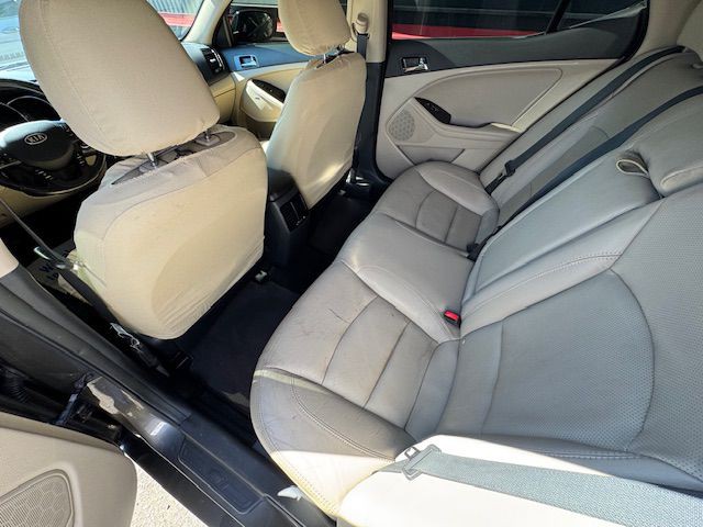 2012 Kia Optima Image 14