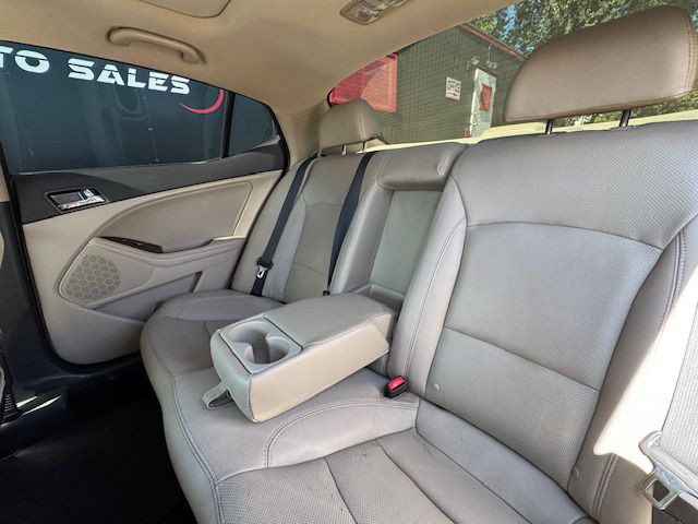 2012 Kia Optima Image 16
