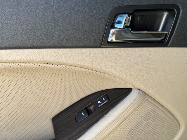 2012 Kia Optima Image 17