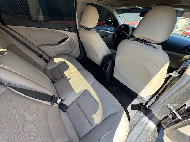 2012 Kia Optima Image 21