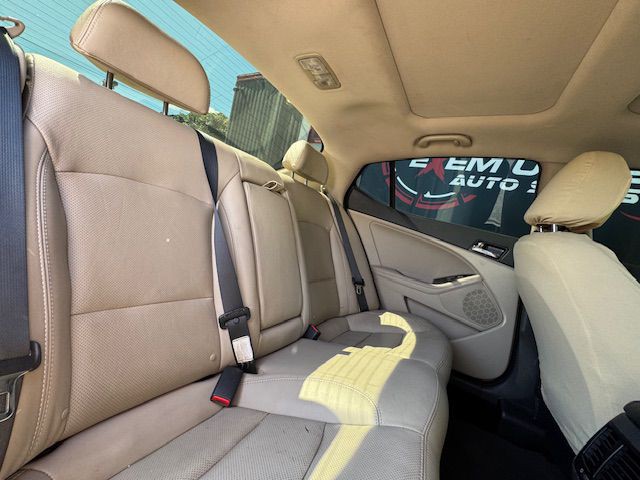 2012 Kia Optima Image 22