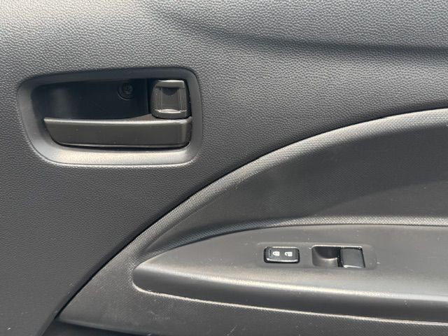 2017 Mitsubishi Mirage Image 18