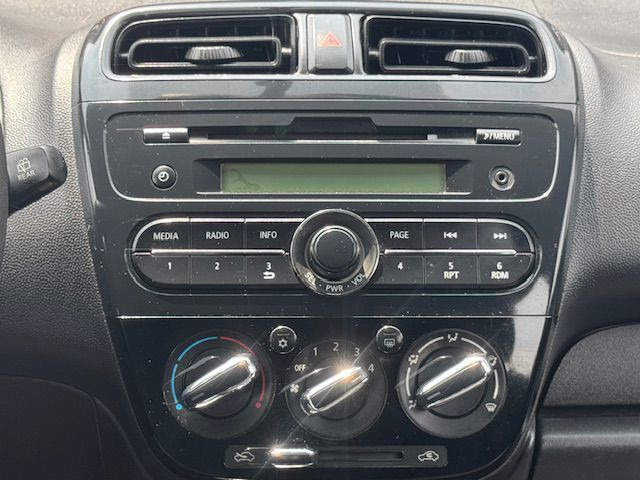 2017 Mitsubishi Mirage Image 24