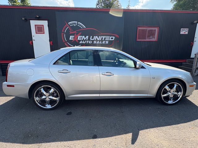 2005 Cadillac STS Image 6