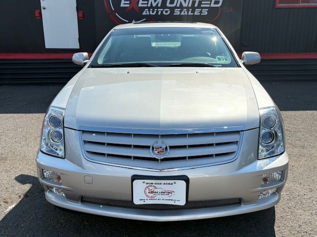 2005 Cadillac STS Image 8