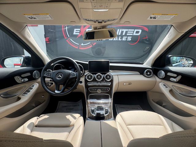 2017 Mercedes-Benz C-Class Image 25