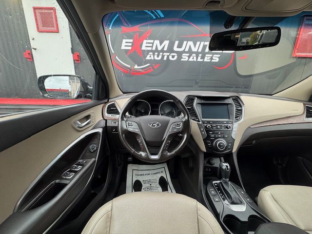 2018 Hyundai Santa Fe Image 25