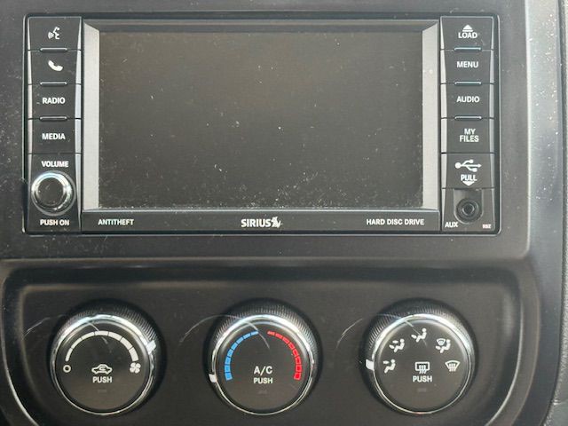 2016 Jeep Compass Image 26