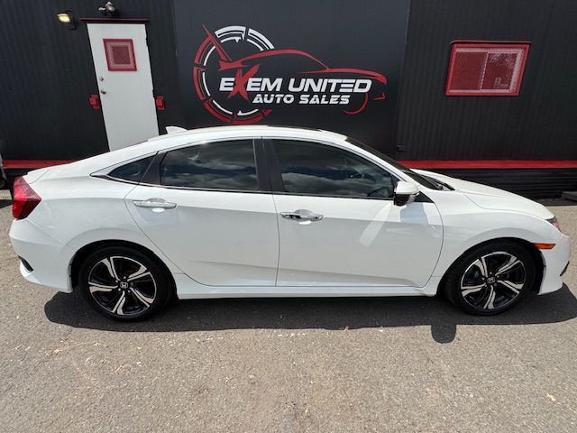 2017 Honda Civic Image 6