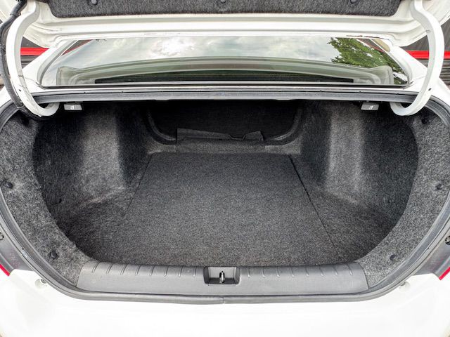 2017 Honda Civic Image 10