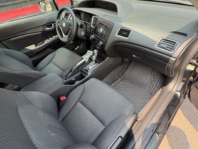 2015 Honda Civic Image 18