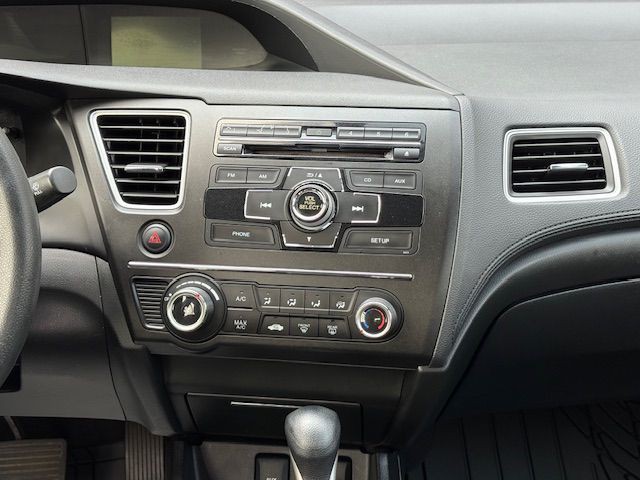 2015 Honda Civic Image 25