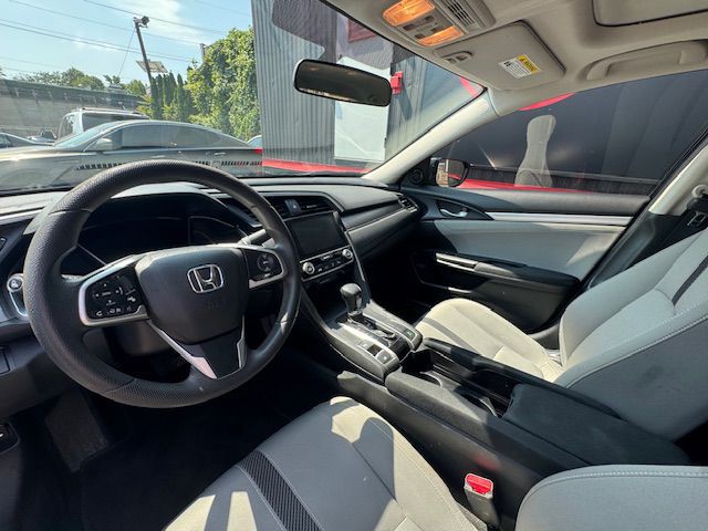 2018 Honda Civic Image 12
