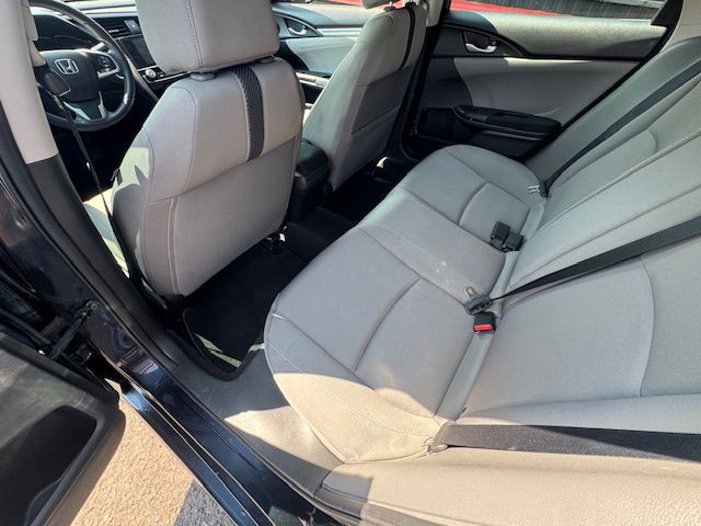 2018 Honda Civic Image 14